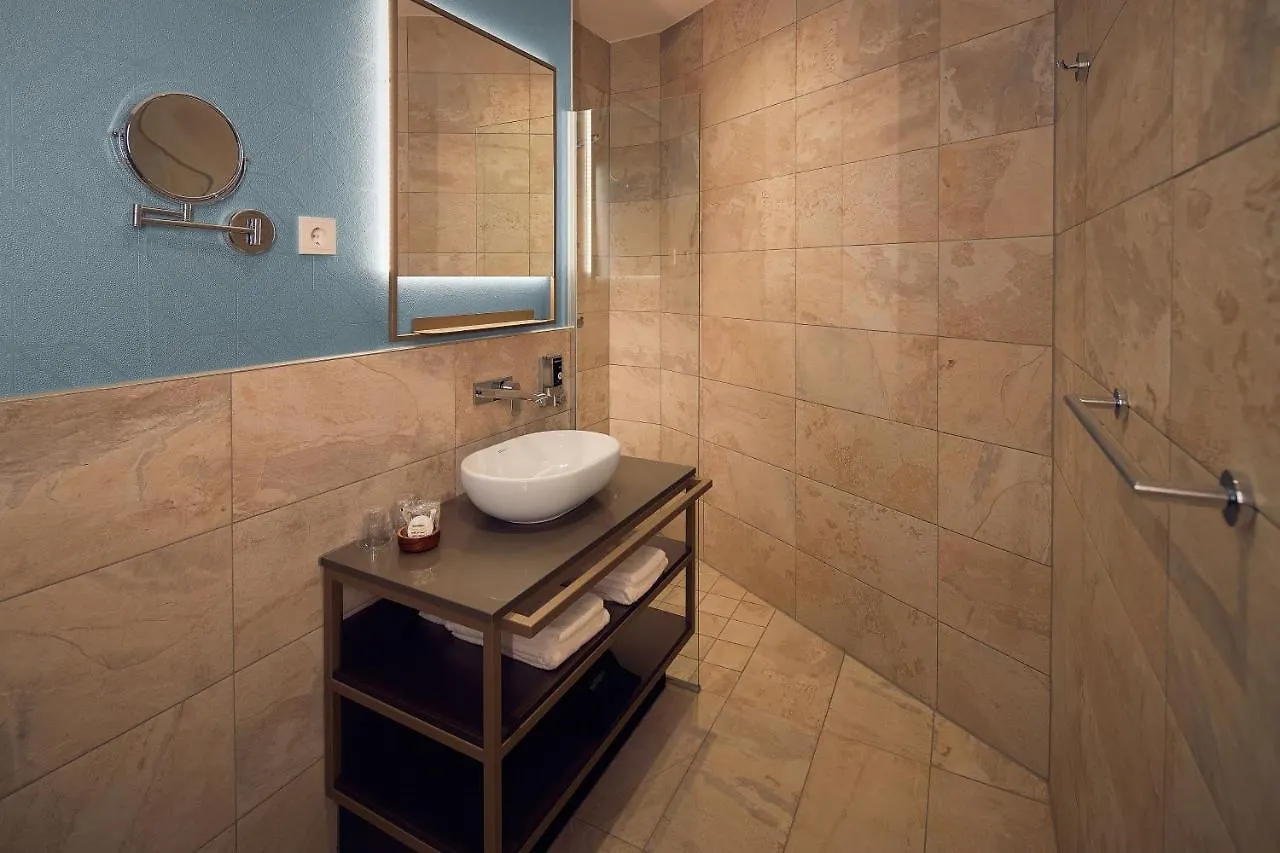 Inntel Hotels Den Haag Marina Beach 4*, The Hague