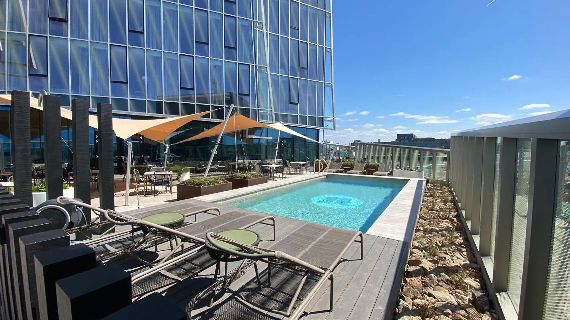 Inntel Hotels Den Haag Marina Beach location
